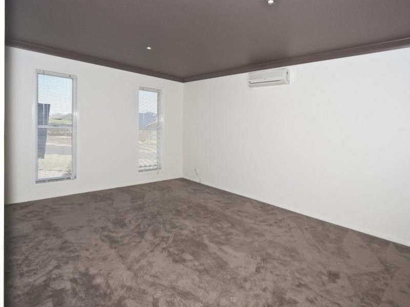 10 Edwin Street, Westbrook QLD 4350