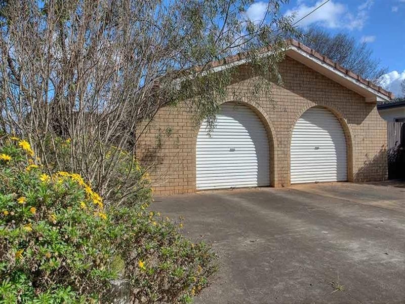 1/16a Lendrum Street, Newtown QLD 4350