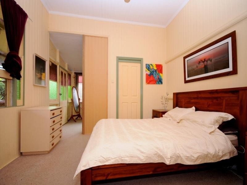 20 Robinson Street, North Toowoomba QLD 4350