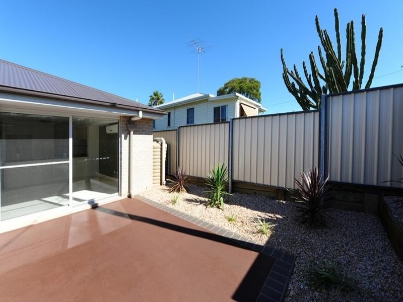 1/22 Gostwyck Street, Newtown QLD 4350