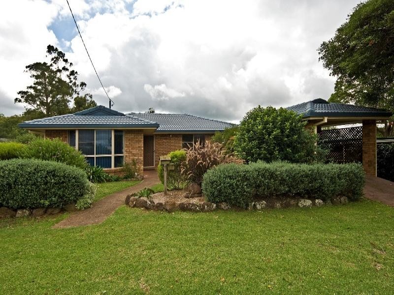 25 Jellicoe Street, Mount Lofty QLD 4350