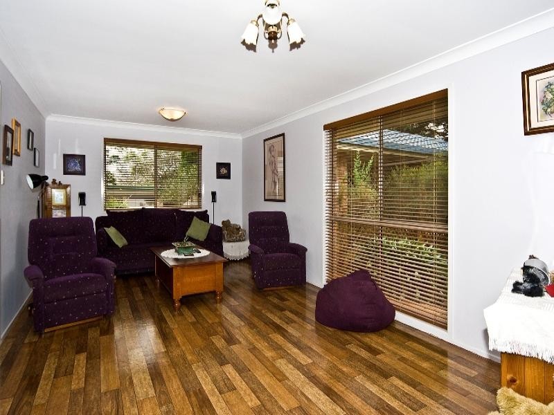 25 Jellicoe Street, Mount Lofty QLD 4350