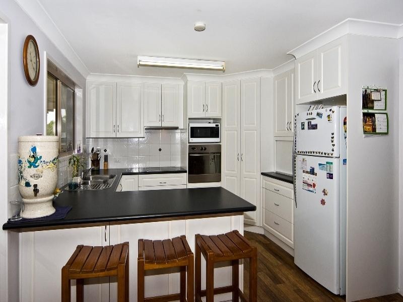 25 Jellicoe Street, Mount Lofty QLD 4350