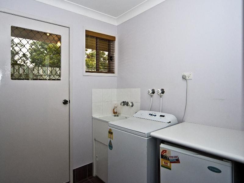 25 Jellicoe Street, Mount Lofty QLD 4350