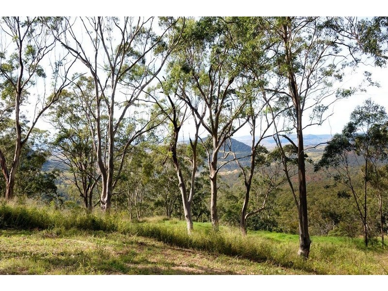 8 Manooka Court, Rangeville QLD 4350