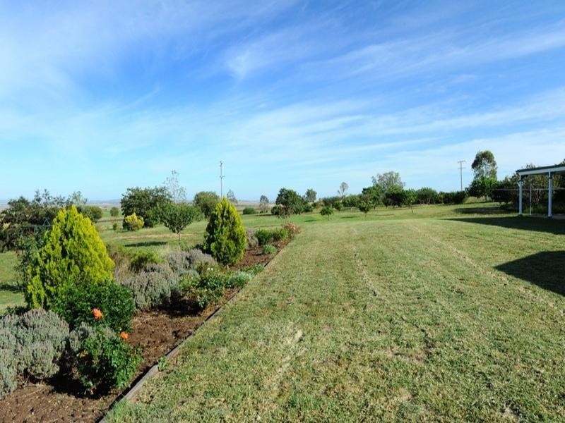 3 Joy-Anne Court, Vale View QLD 4352