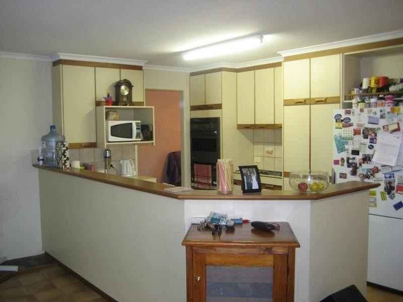 4 Karyn Street, Centenary Heights QLD 4350