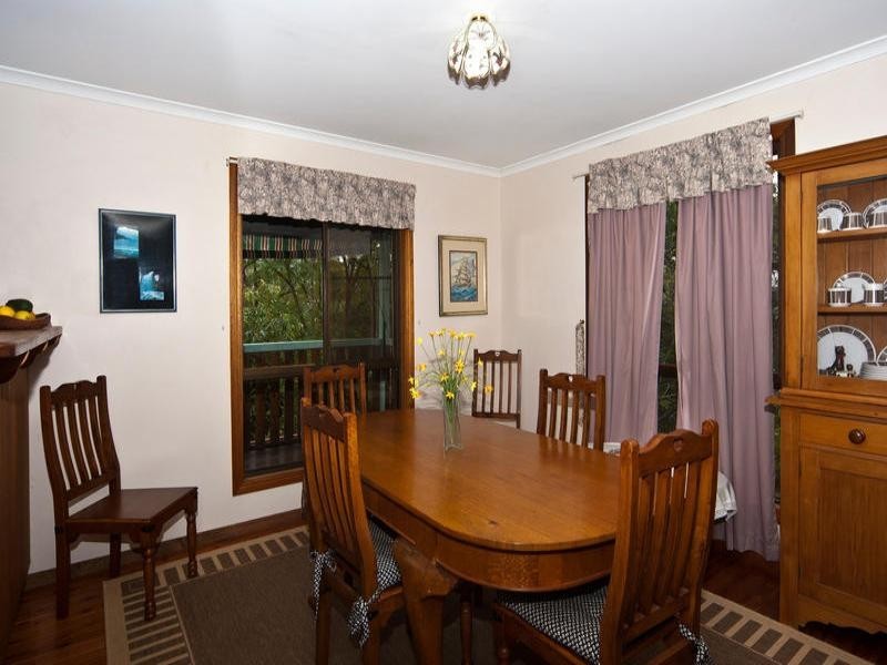 20 Gordon Crescent, Withcott QLD 4352