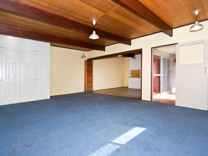 12 Rowbotham Street, Rangeville QLD 4350