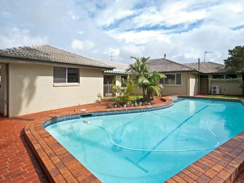 12 Rowbotham Street, Rangeville QLD 4350