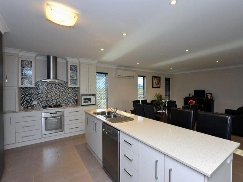 29 Whitman Street, Westbrook QLD 4350