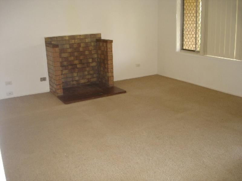 3 Collard Court, Darling Heights QLD 4350