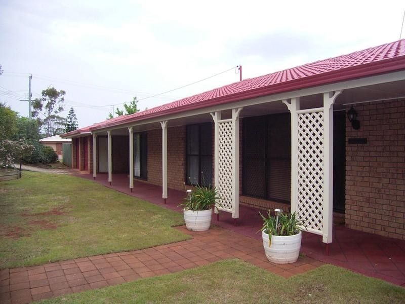 2 Sunbury Street, Harristown QLD 4350