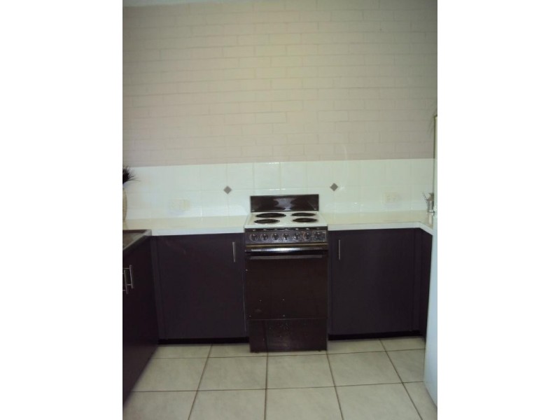 3/279B Alderley Street, Centenary Heights QLD 4350