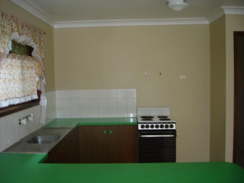 2/7 Agnes Street, Centenary Heights QLD 4350