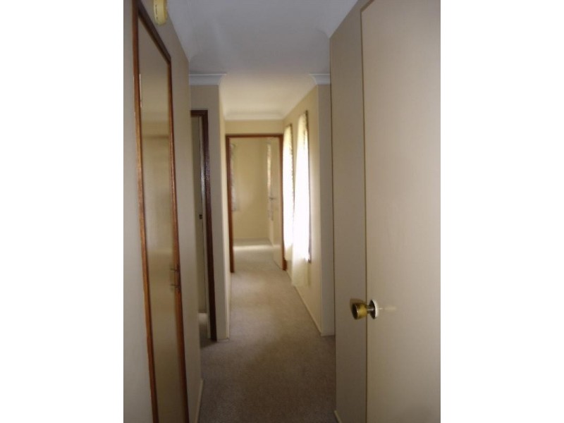 2/7 Agnes Street, Centenary Heights QLD 4350