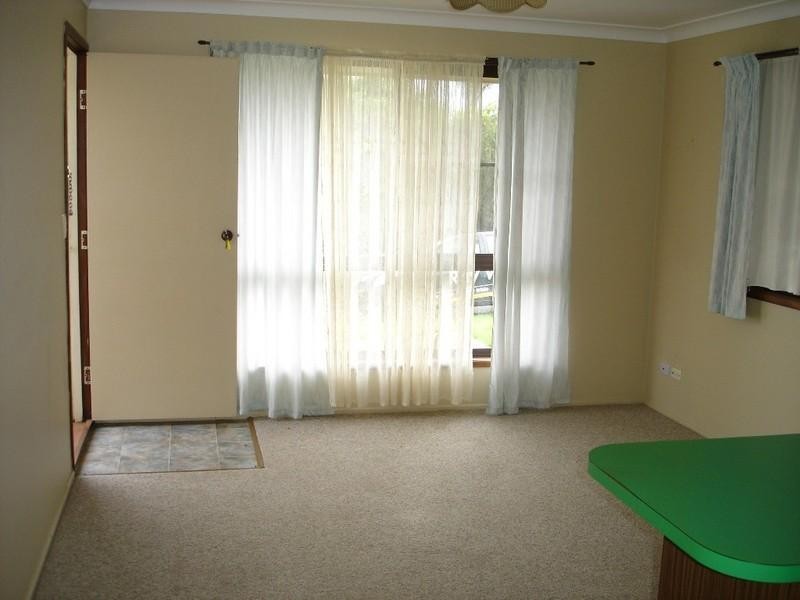 2/7 Agnes Street, Centenary Heights QLD 4350