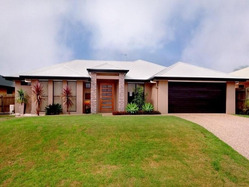 528 Hume Street, Middle Ridge QLD 4350