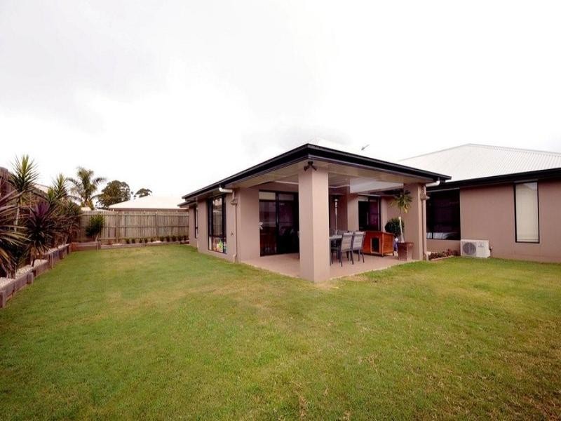 528 Hume Street, Middle Ridge QLD 4350