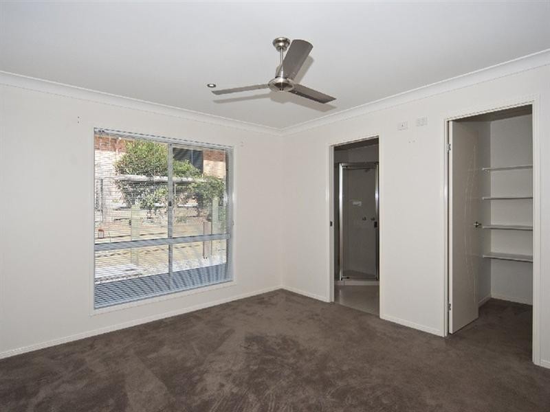 10 Edwin Street, Westbrook QLD 4350
