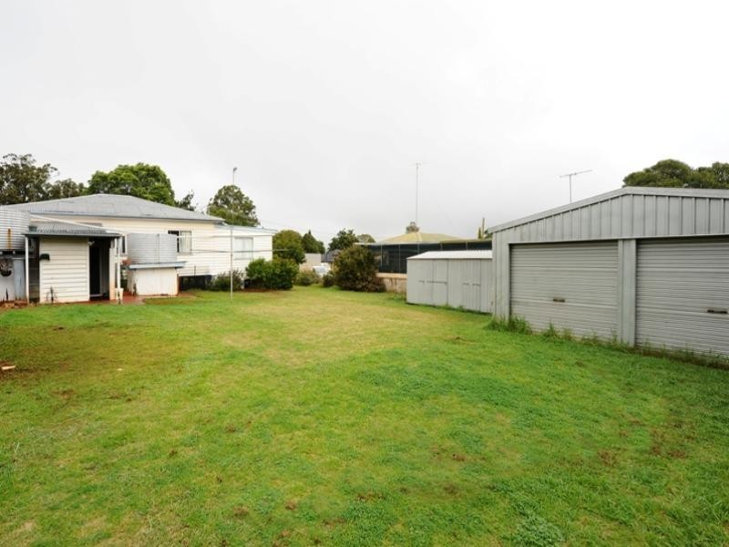 3 Gold Street, South Toowoomba QLD 4350