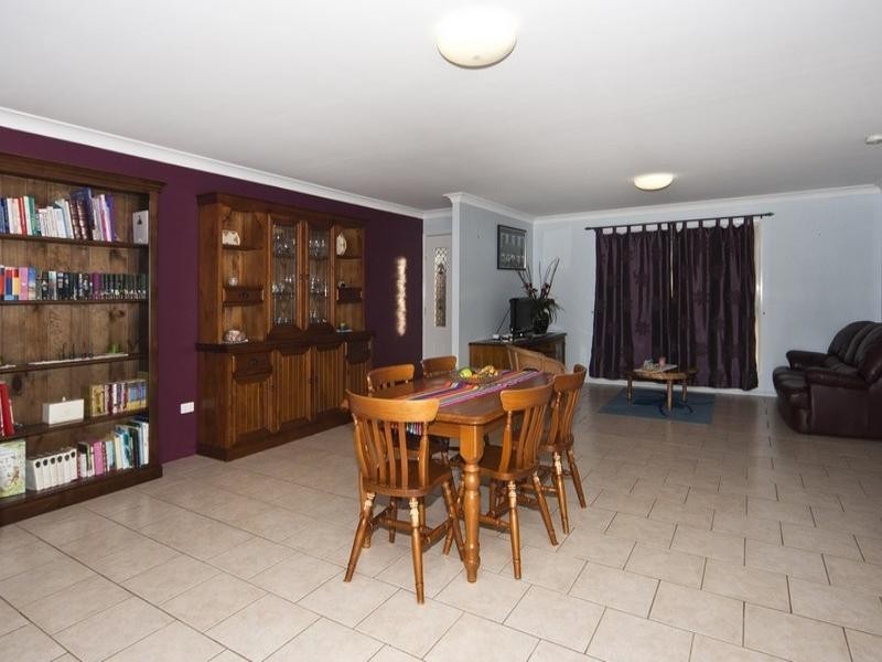 1/2 Todd Court, Kearneys Spring QLD 4350