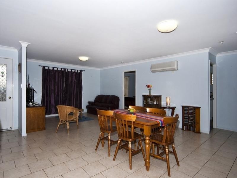 1/2 Todd Court, Kearneys Spring QLD 4350