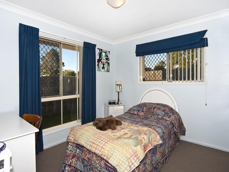 1/2 Todd Court, Kearneys Spring QLD 4350