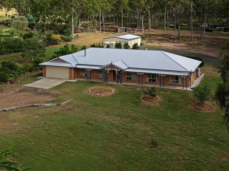 29 Diana Court, Withcott QLD 4352