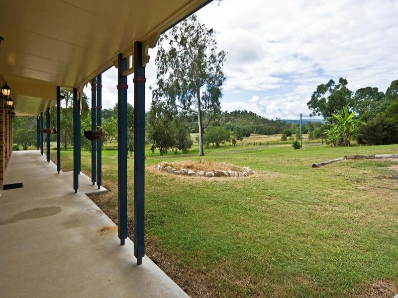 29 Diana Court, Withcott QLD 4352