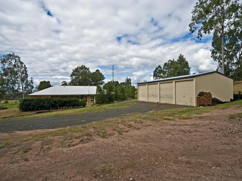 29 Diana Court, Withcott QLD 4352