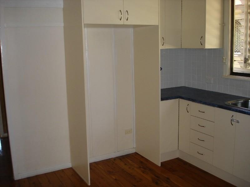 3 Finnie Street, Newtown QLD 4350