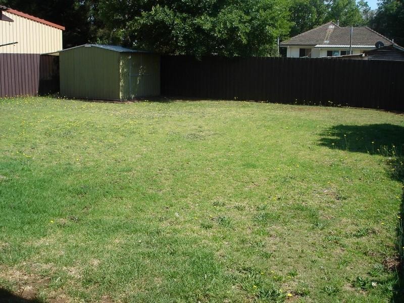 3 Finnie Street, Newtown QLD 4350