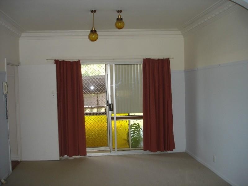 3 Finnie Street, Newtown QLD 4350