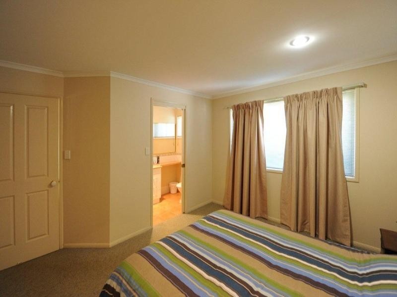 52 Gouldson Drive, Kearneys Spring QLD 4350