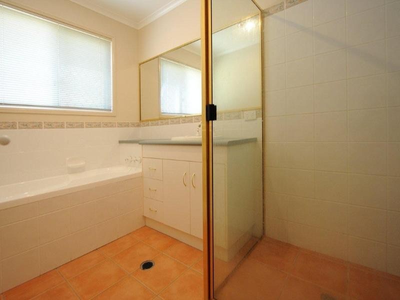 52 Gouldson Drive, Kearneys Spring QLD 4350