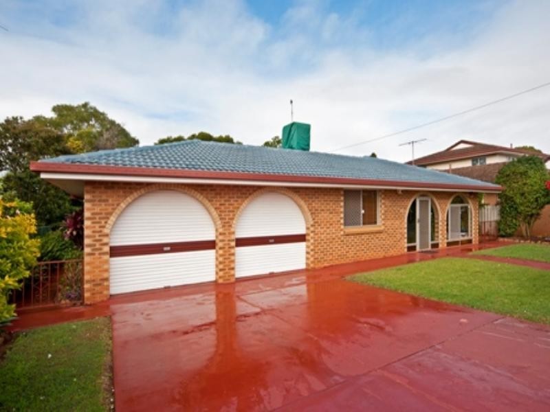 32 Wessex Street, Harristown QLD 4350