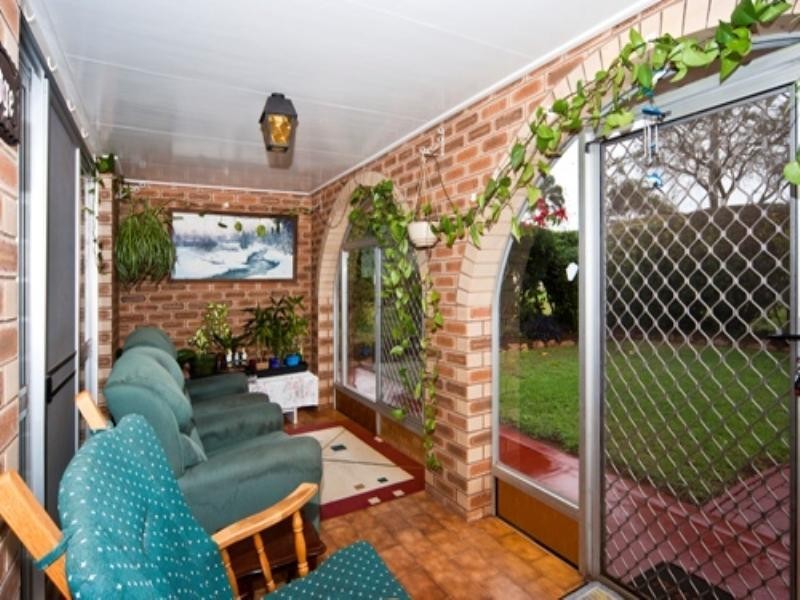 32 Wessex Street, Harristown QLD 4350