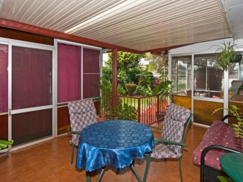 32 Wessex Street, Harristown QLD 4350