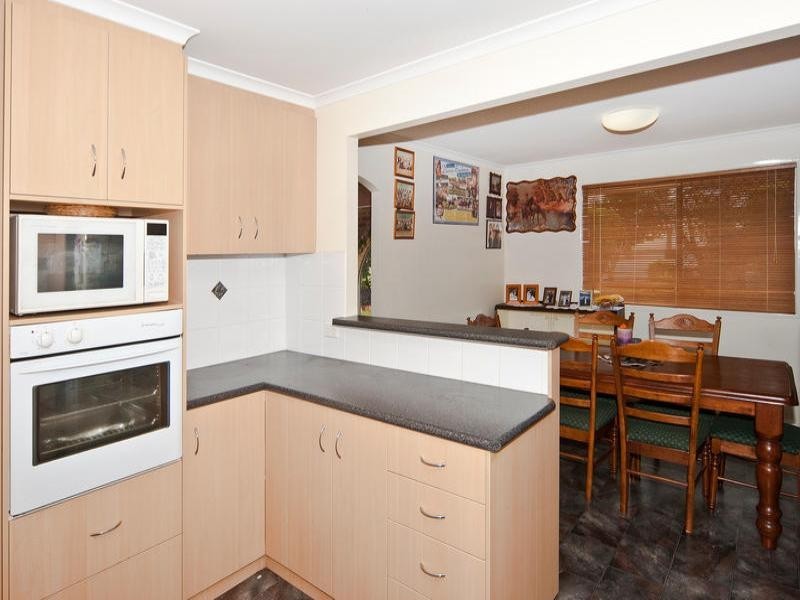 32 Wessex Street, Harristown QLD 4350