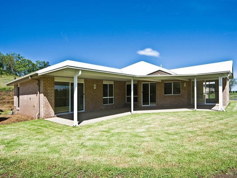 8 Hamblin Court, Toowoomba QLD 4350