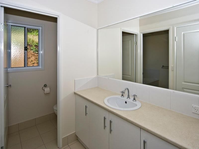 8 Hamblin Court, Toowoomba QLD 4350