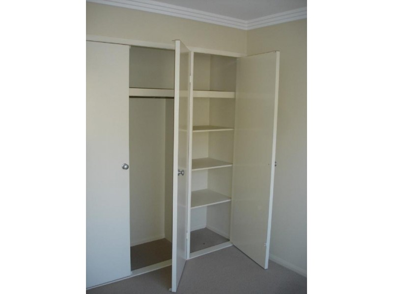 3/10 Lendrum Street, Newtown QLD 4350