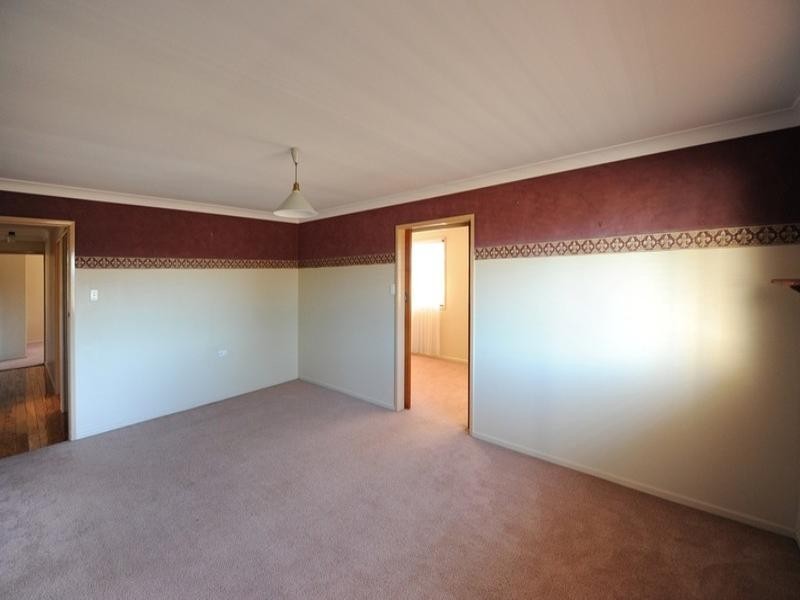 32 McFarlane Street, Wilsonton QLD 4350