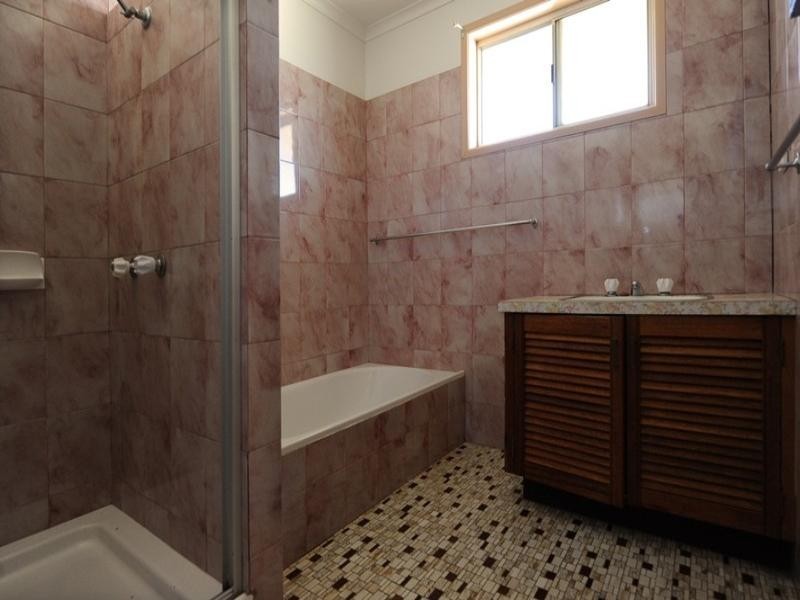 32 McFarlane Street, Wilsonton QLD 4350