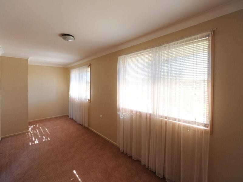 32 McFarlane Street, Wilsonton QLD 4350