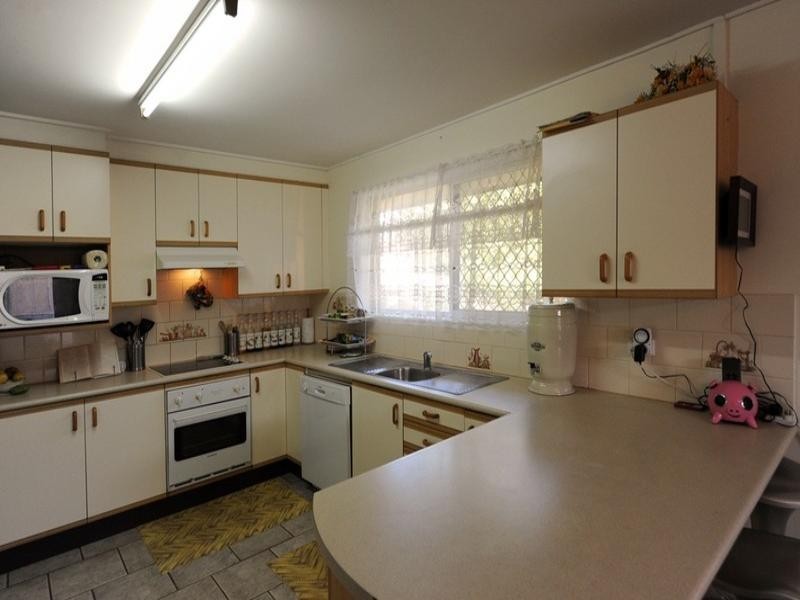 10 Bryan Street, Darling Heights QLD 4350