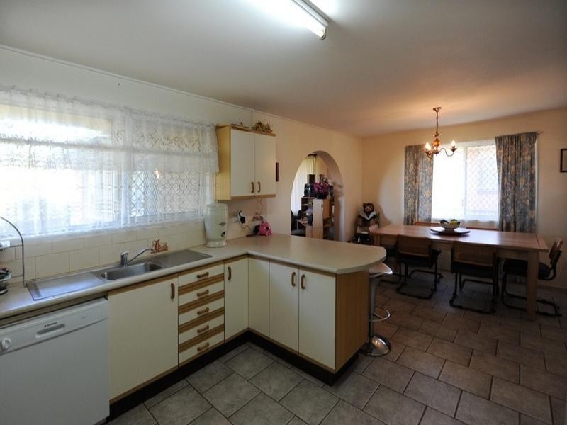 10 Bryan Street, Darling Heights QLD 4350