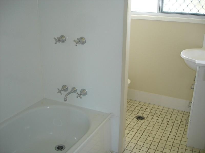 18/6 O’Brien Street, Harlaxton QLD 4350