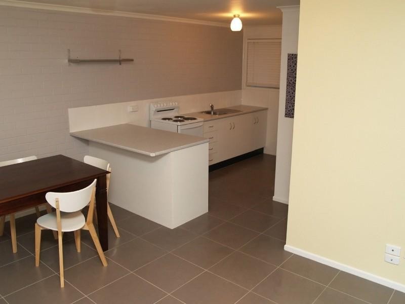 1/144a Perth Street, South Toowoomba QLD 4350